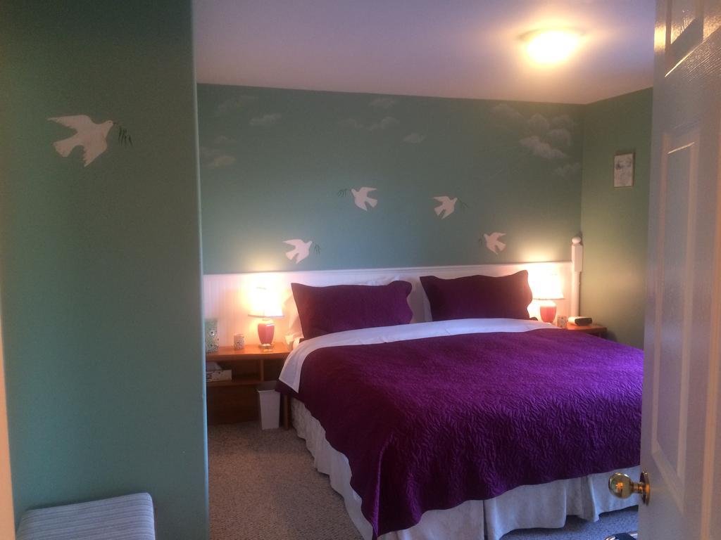 פמברטון Greenwood Country Inn מראה חיצוני תמונה